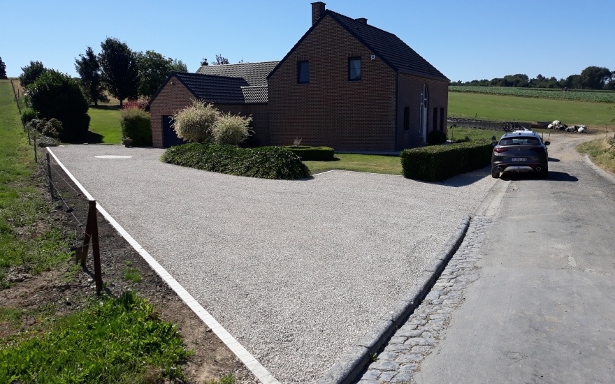 Ralisation Cour en Gravistar  Andenne