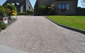 Chemin en Alvostar
