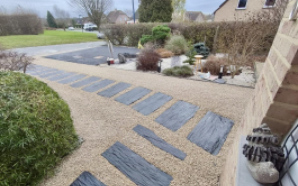 Entr�e de maison en Alv�ostar� et enrob� � chaud2189