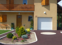 Descente de garage style Classic Chic en Savoie