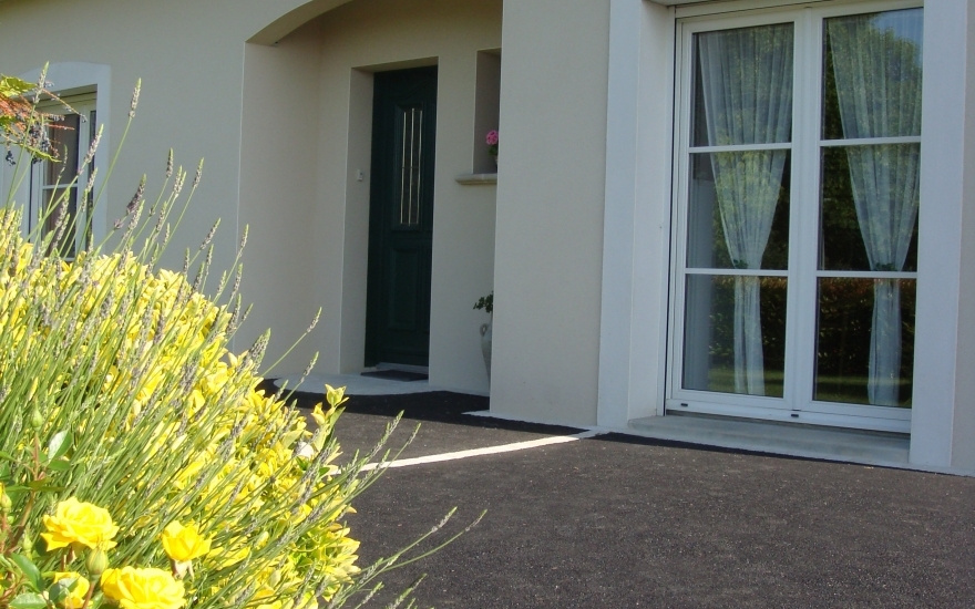 Projet d'am?nagement d'Entr�e de maison en enrob� � chaud